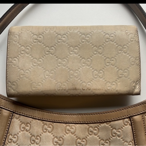 Authentic Gucci Guccissima Cream Beige Leather Trifold Wallet Gold Hardware - Picture 2 of 5